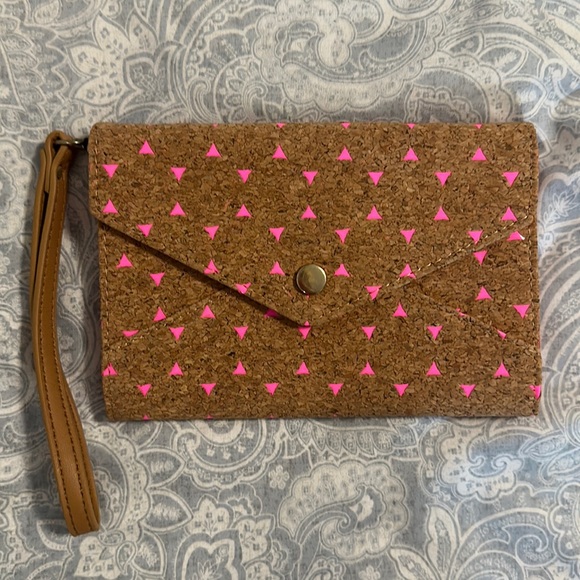 Cork Wristlet with Pink Triangles - Picture 1 of 3
